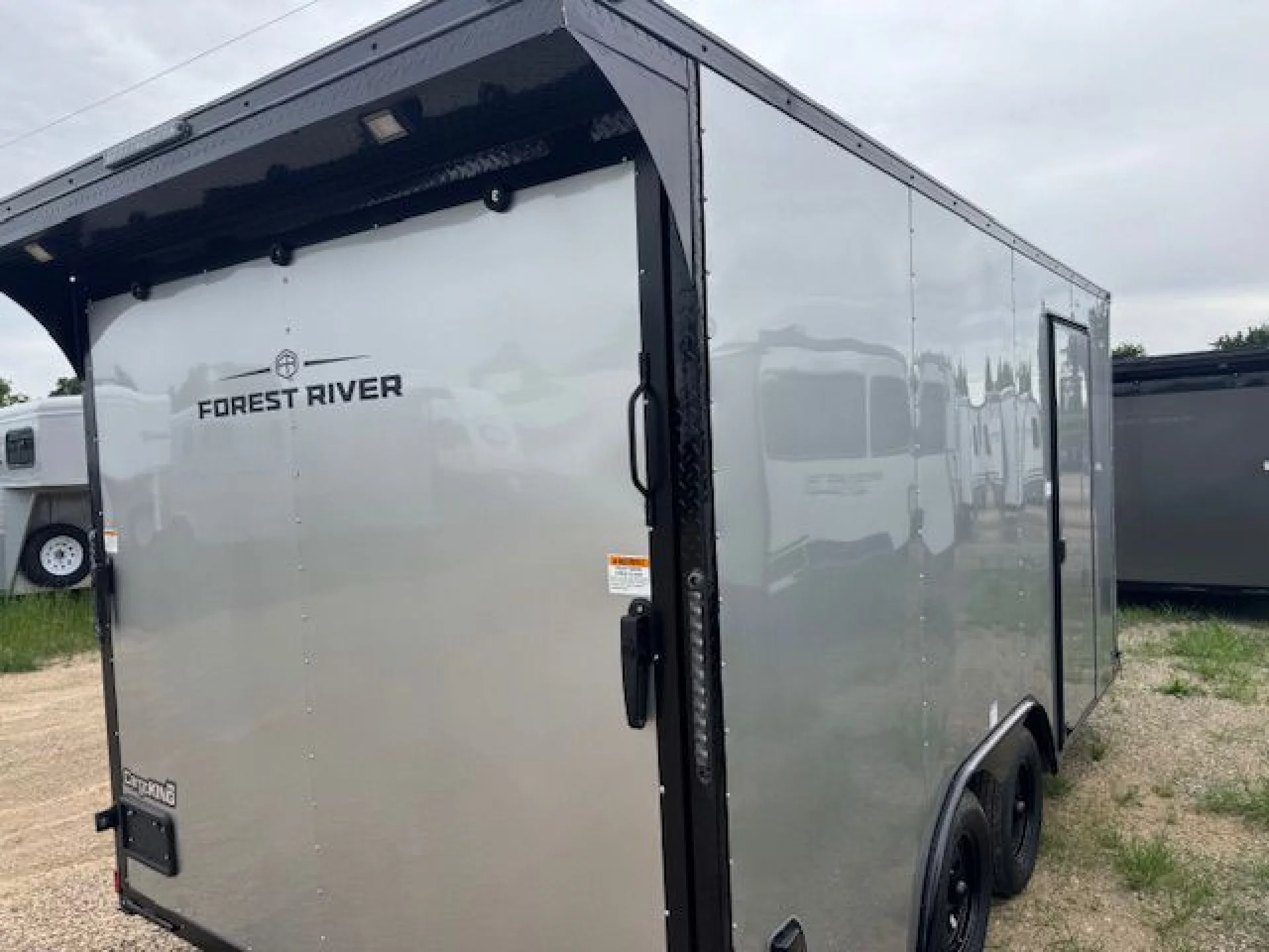 2026 FOREST RIVER CARGO KING NOMAD 8.516TA2 - Image 4