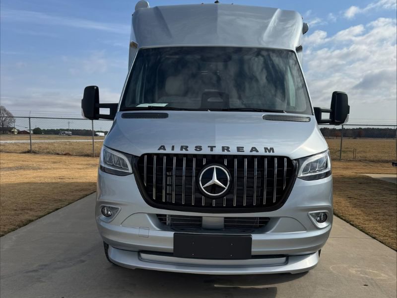 2026 AIRSTREAM ATLAS - Image 2