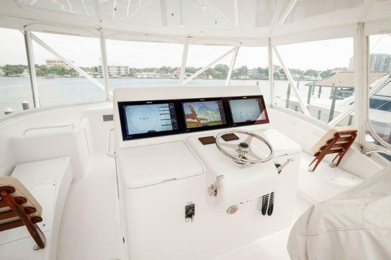 2016 Hatteras GT60 - Image 44