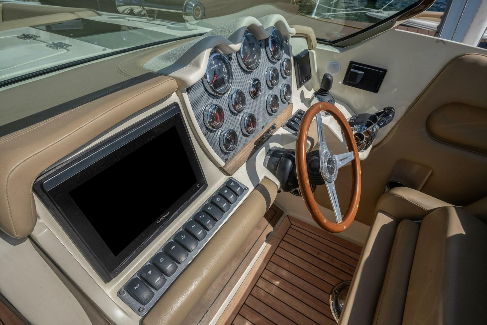 2013 Chris-Craft Launch 32 - Image 28