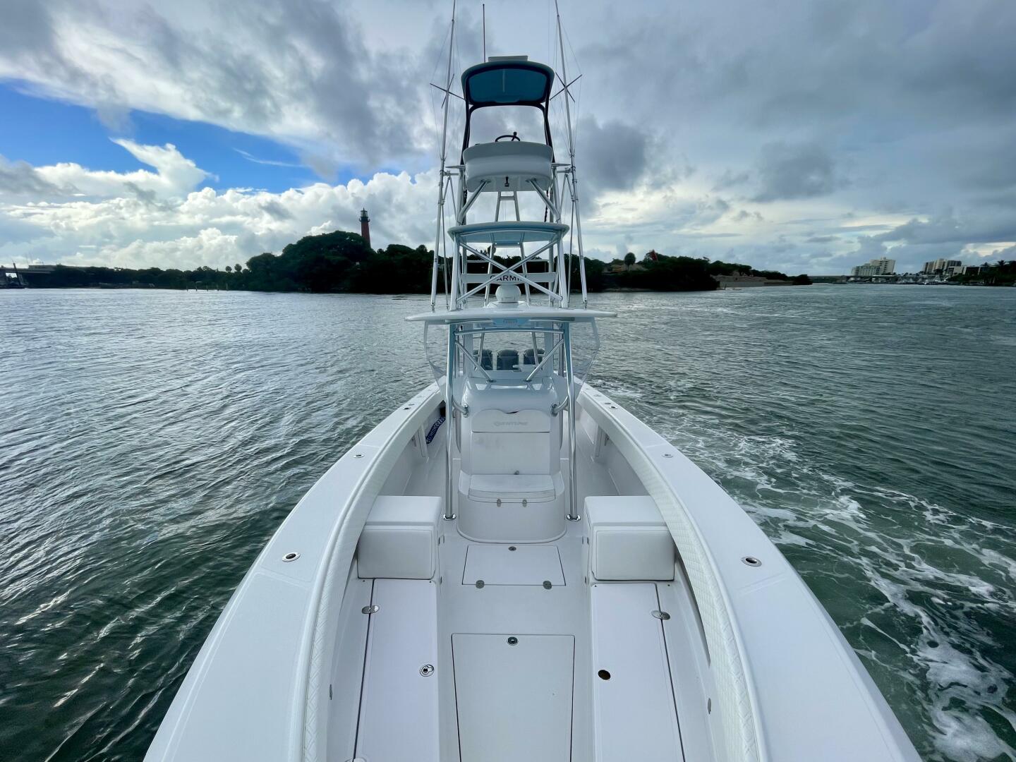2014 Venture 39CC - Image 13