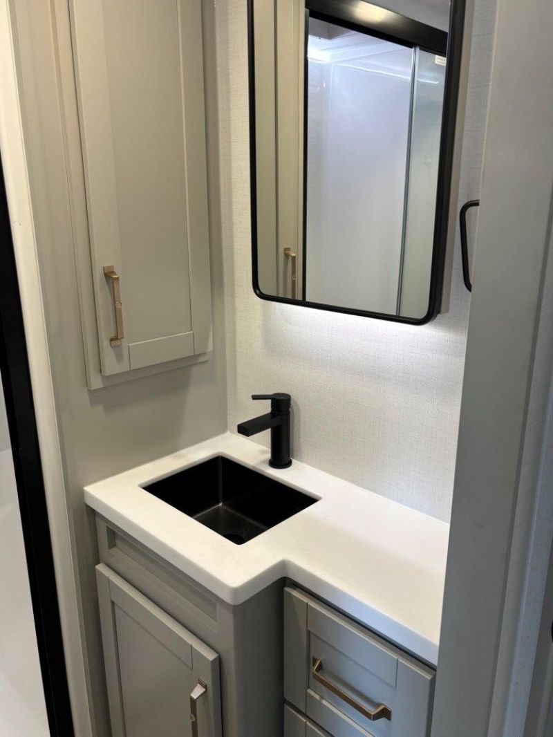 2026 Brinkley RV Model Z 2810 - Image 19