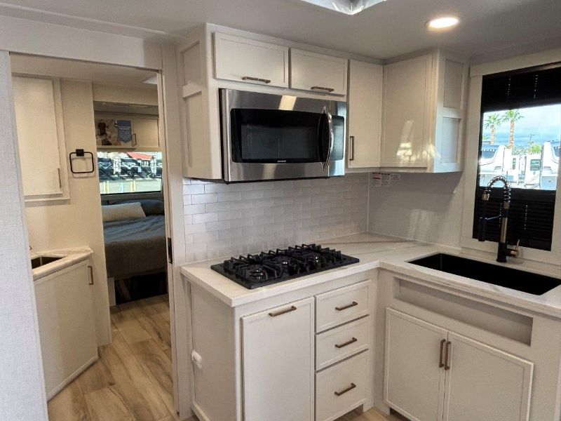 2026 Brinkley RV Model I 294 - Image 11
