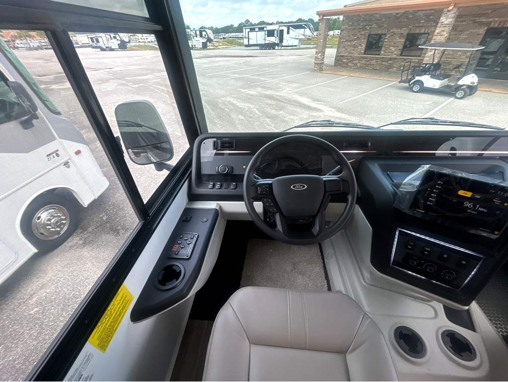2027 ENTEGRA COACH VISION XL 36C - Image 15