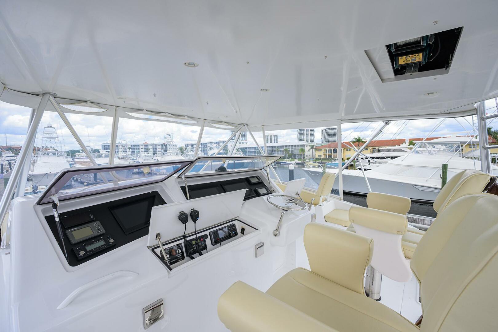 2004 Viking 56 Convertible - Image 17