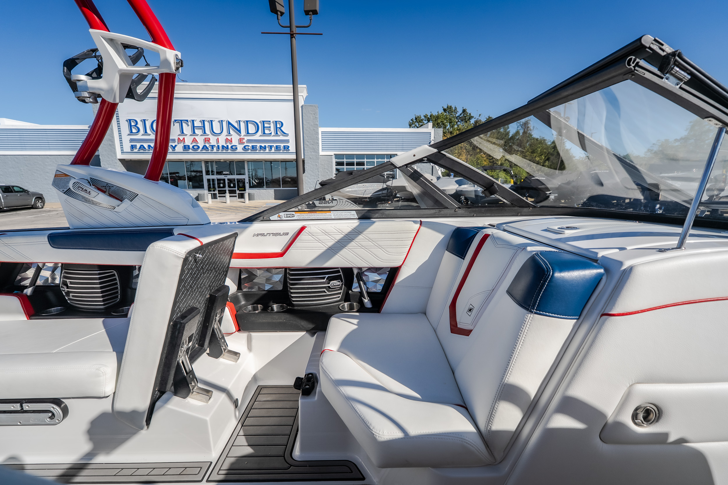 2016 Nautique G23 - Image 17