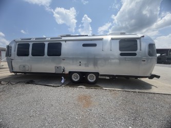 2026 AIRSTREAM GLOBETROTTER 30RBQ - Image 22