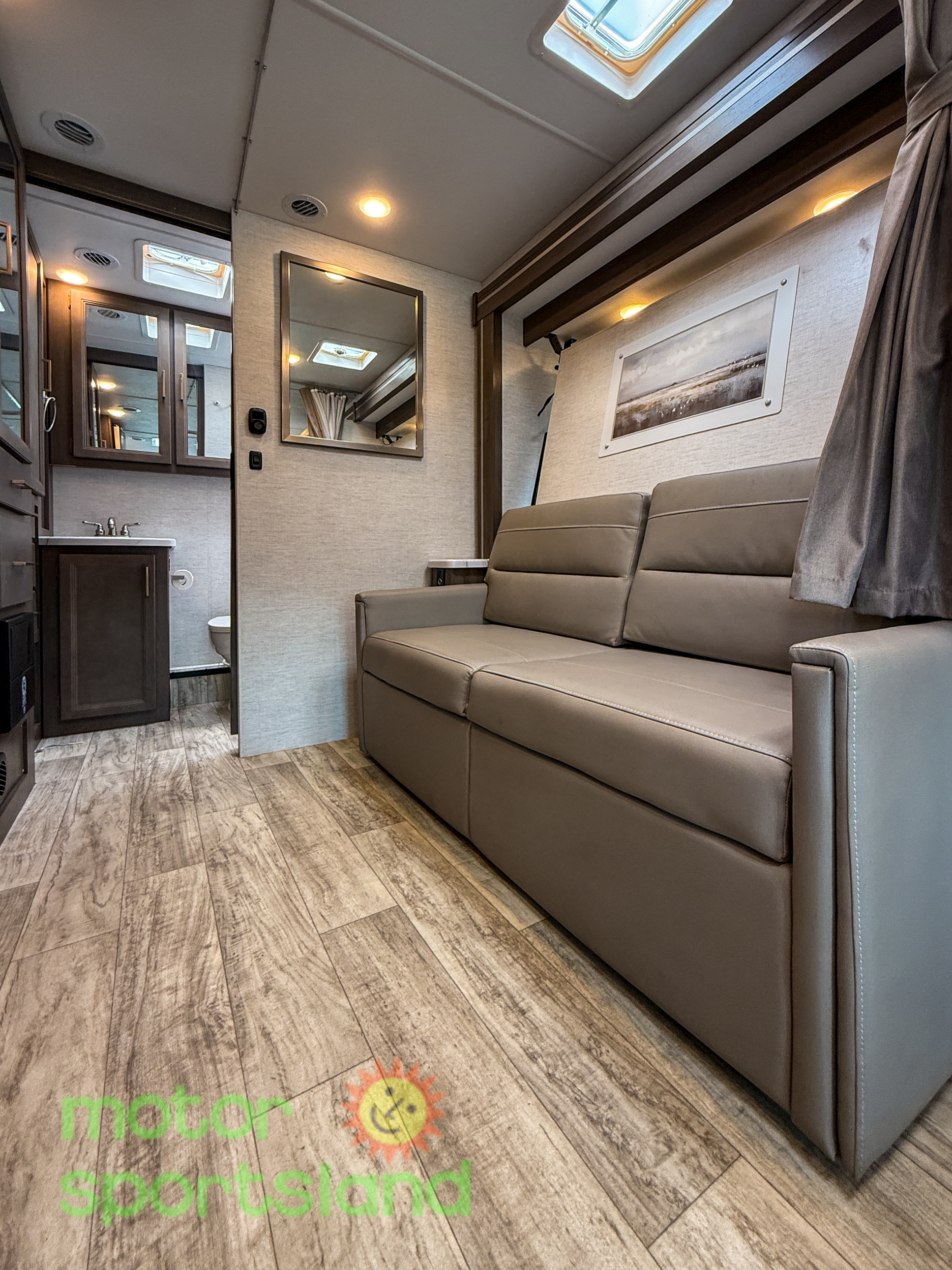 2025 Thor Motor Coach Chateau 27P - Image 56