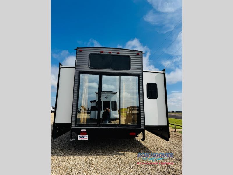 2026 COACHMEN 43CONDO - Image 41