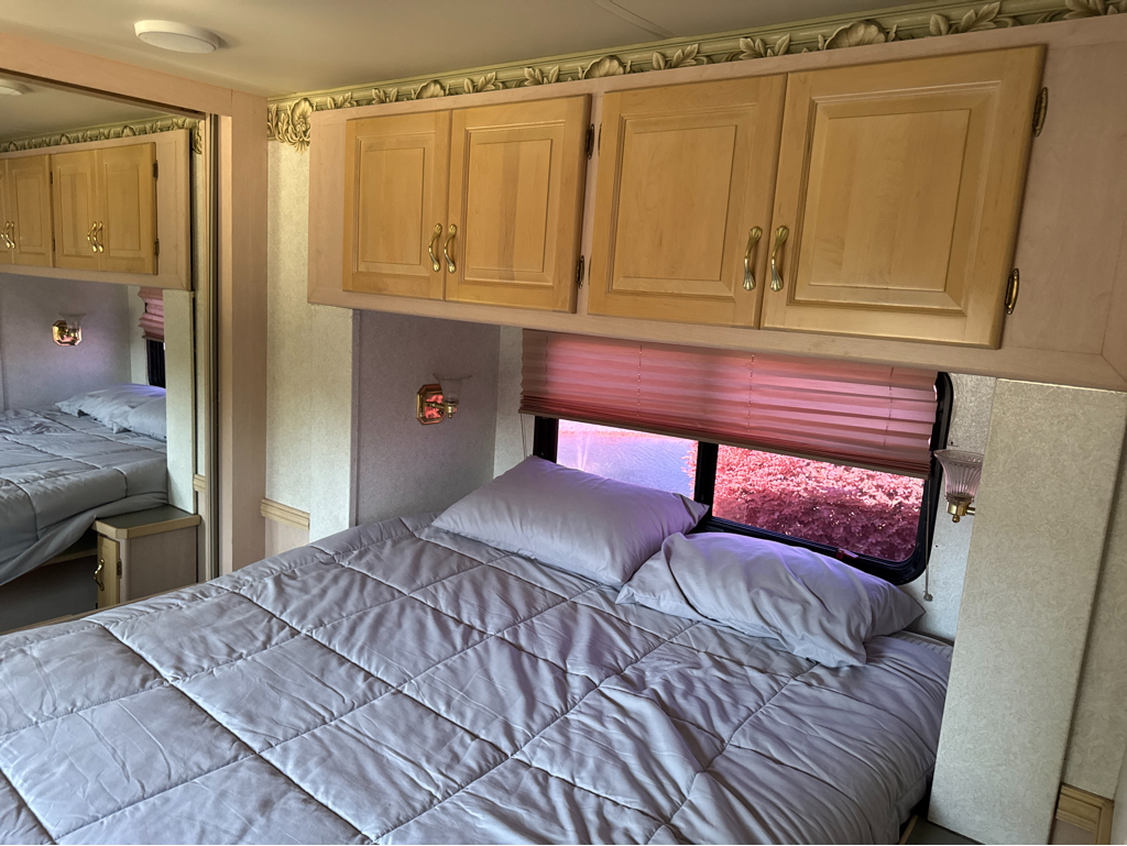 2001 NEWMAR DUTCHSTAR 4095 - Image 17