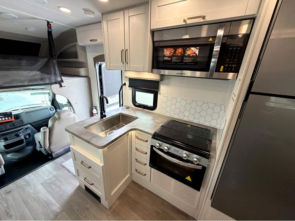 2027 JAYCO GREYHAWK 30Z - Image 13