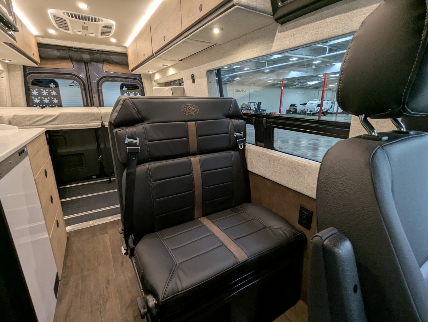 2027 Storyteller Overland Dark Mode OG - Image 20