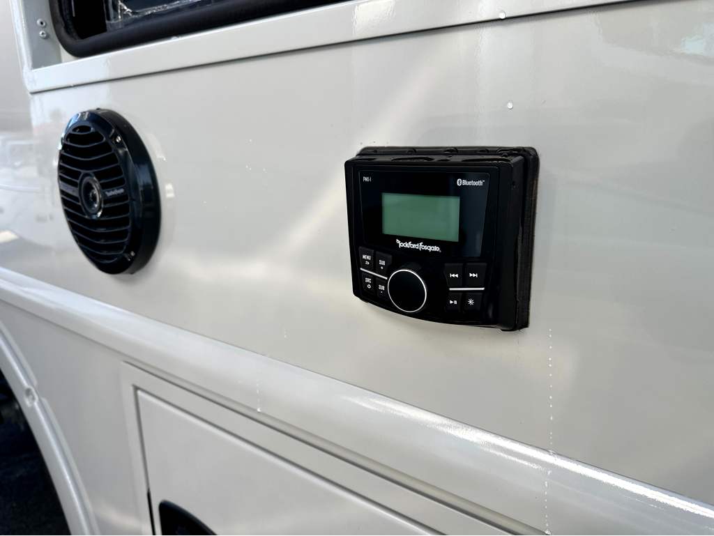 2027 Grand Design Lineage Series M 25FW - Image 7