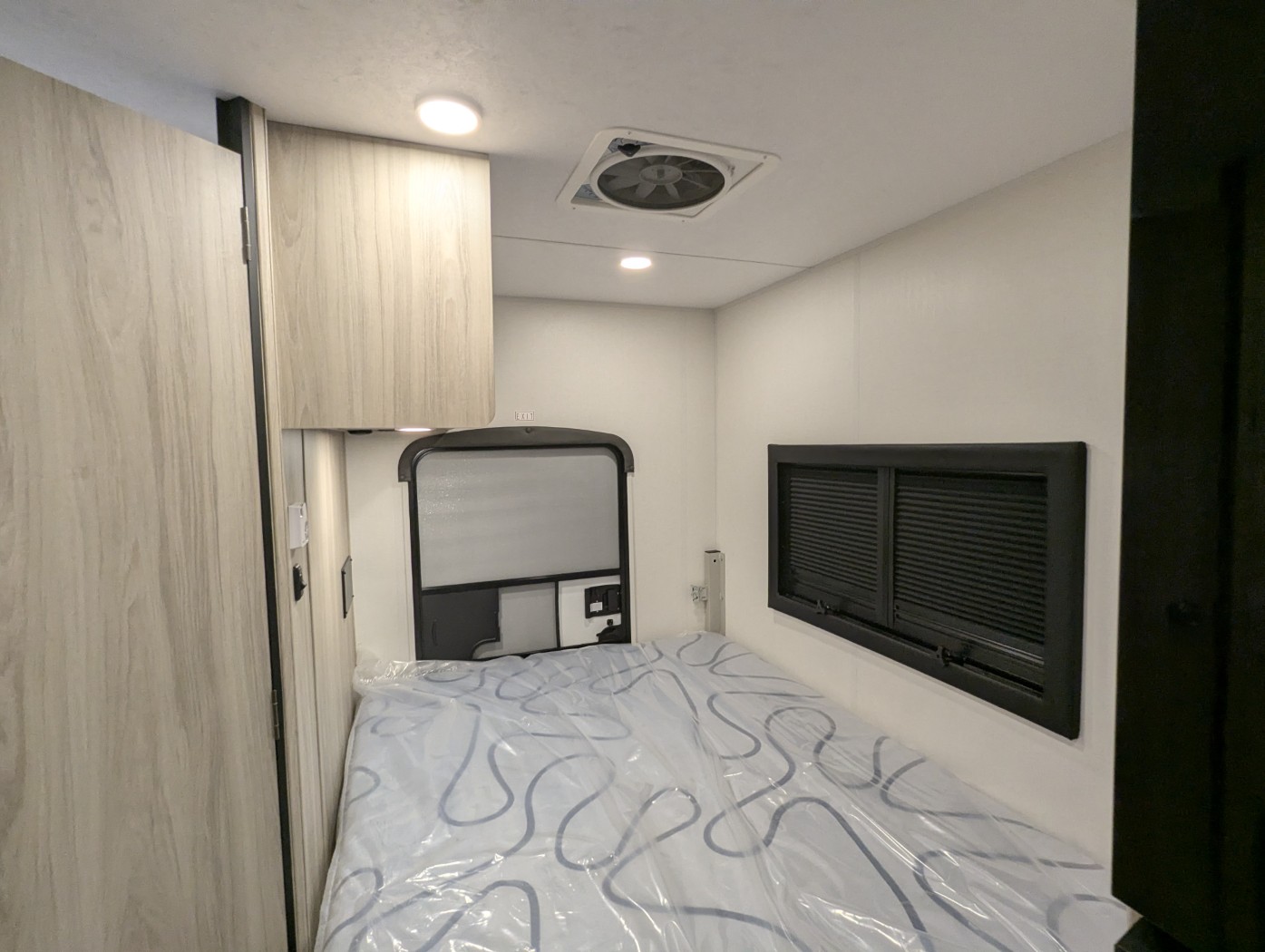 2027 Coachmen Cross Trail 22XG - Image 23