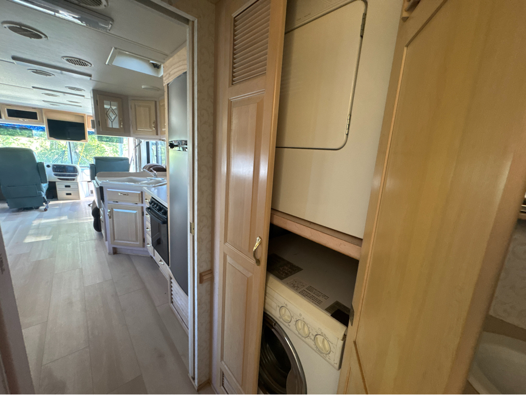2001 NEWMAR DUTCHSTAR 4095 - Image 21