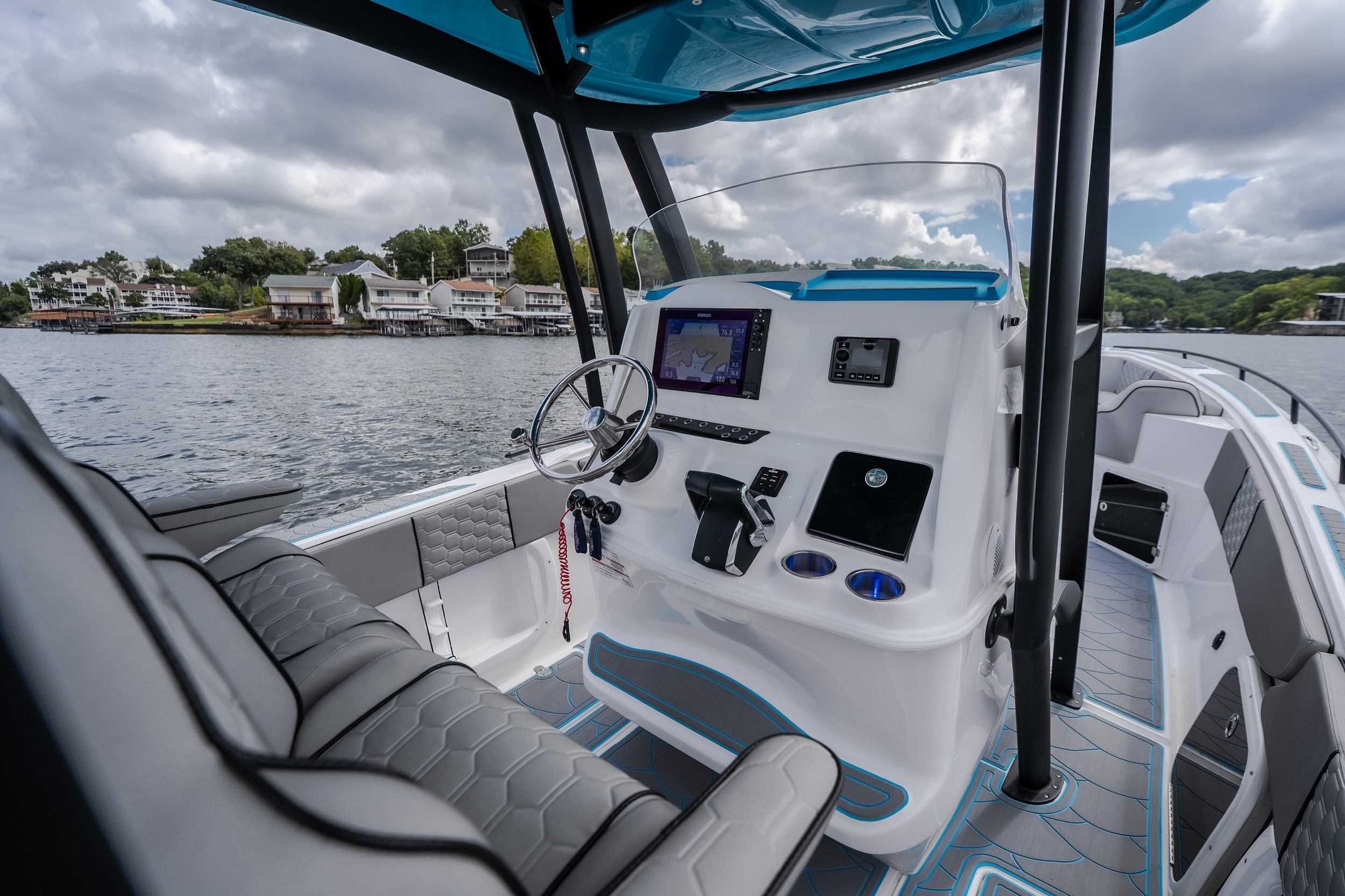 2024 Glasstream 328 PRO-XS - Image 16