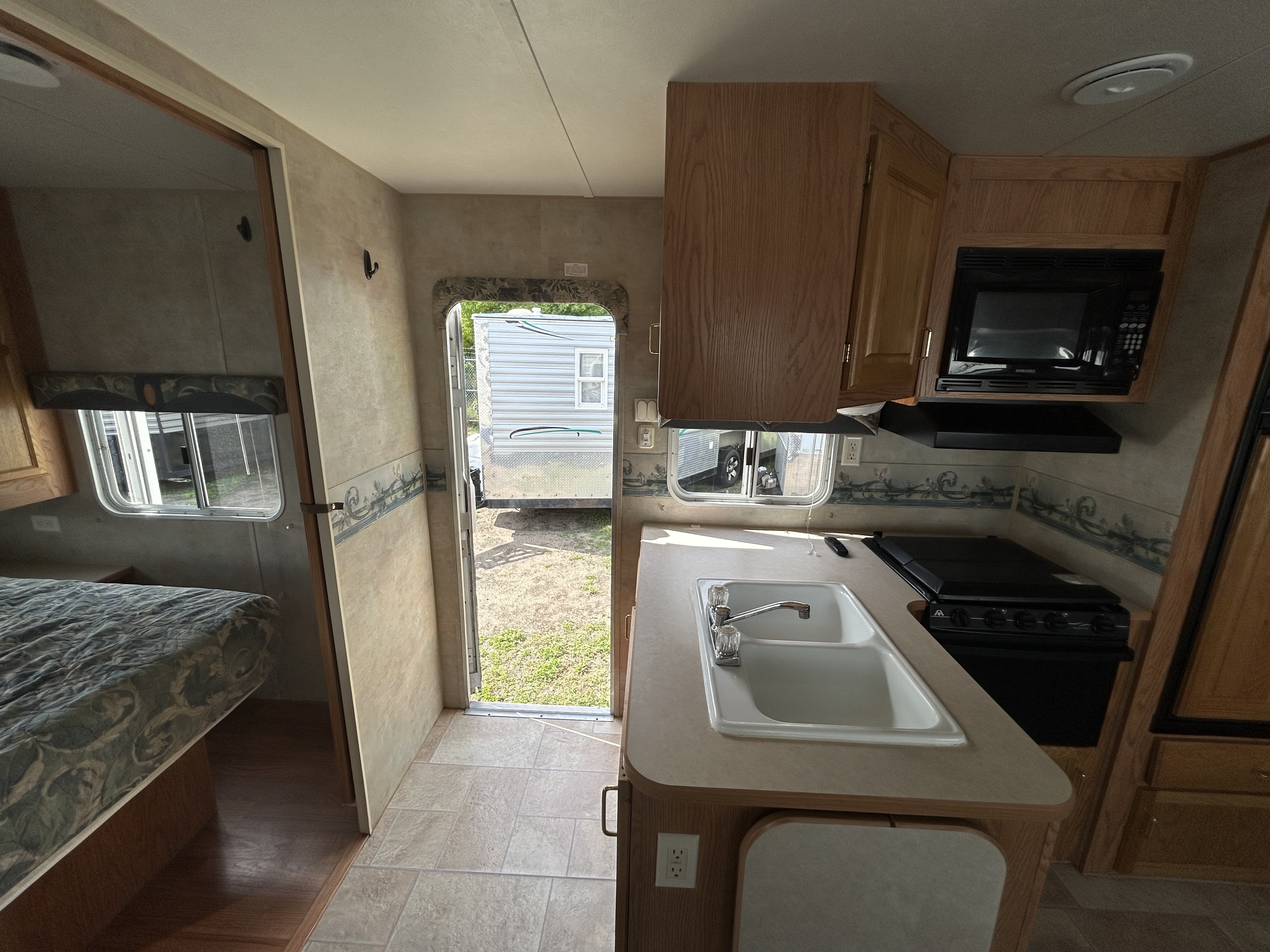 2004 JAYCO JAYFLIGHT 31BHS - Image 16