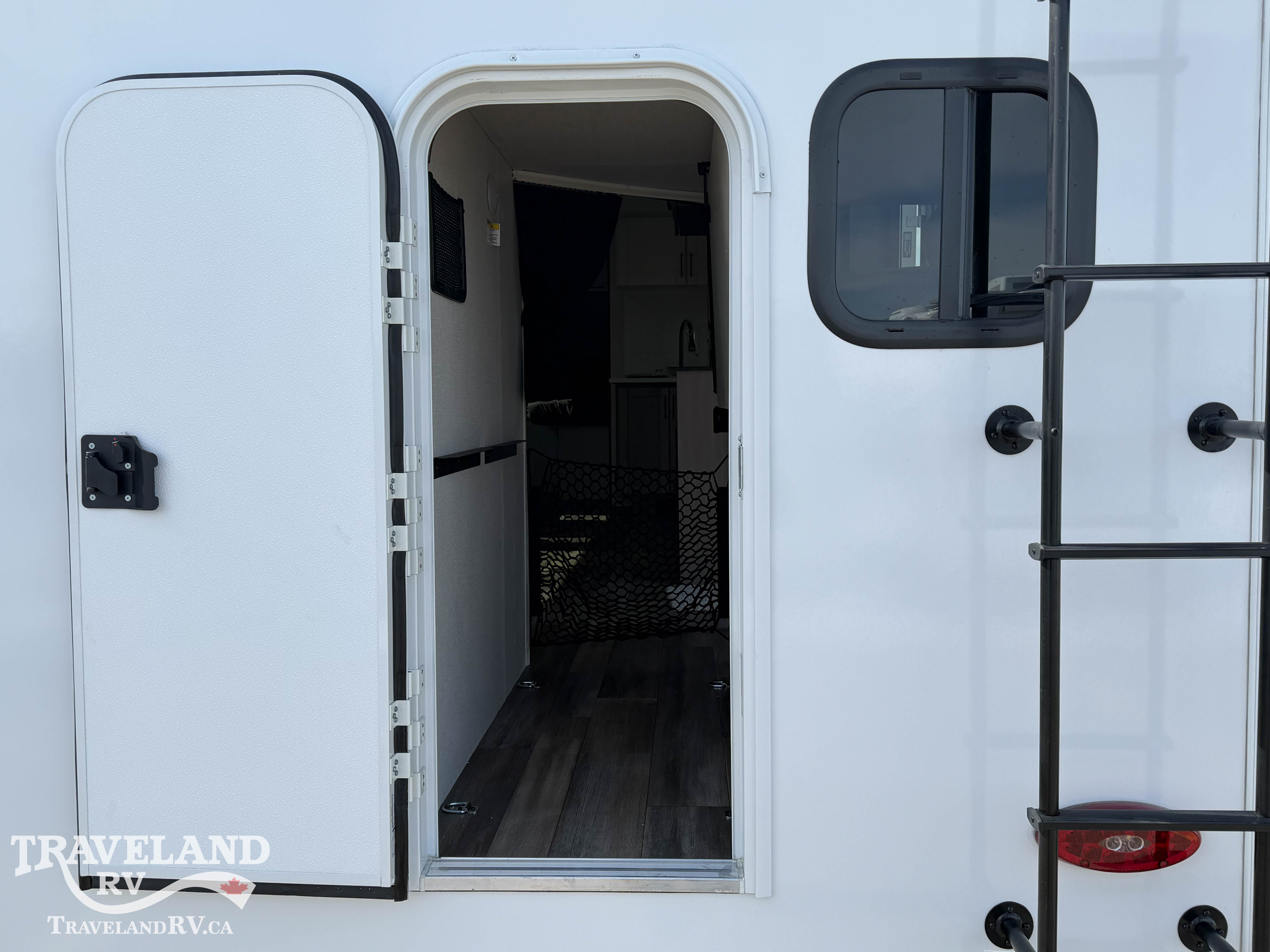 2026 Highland Ridge Range Lite 270DBL - Image 9