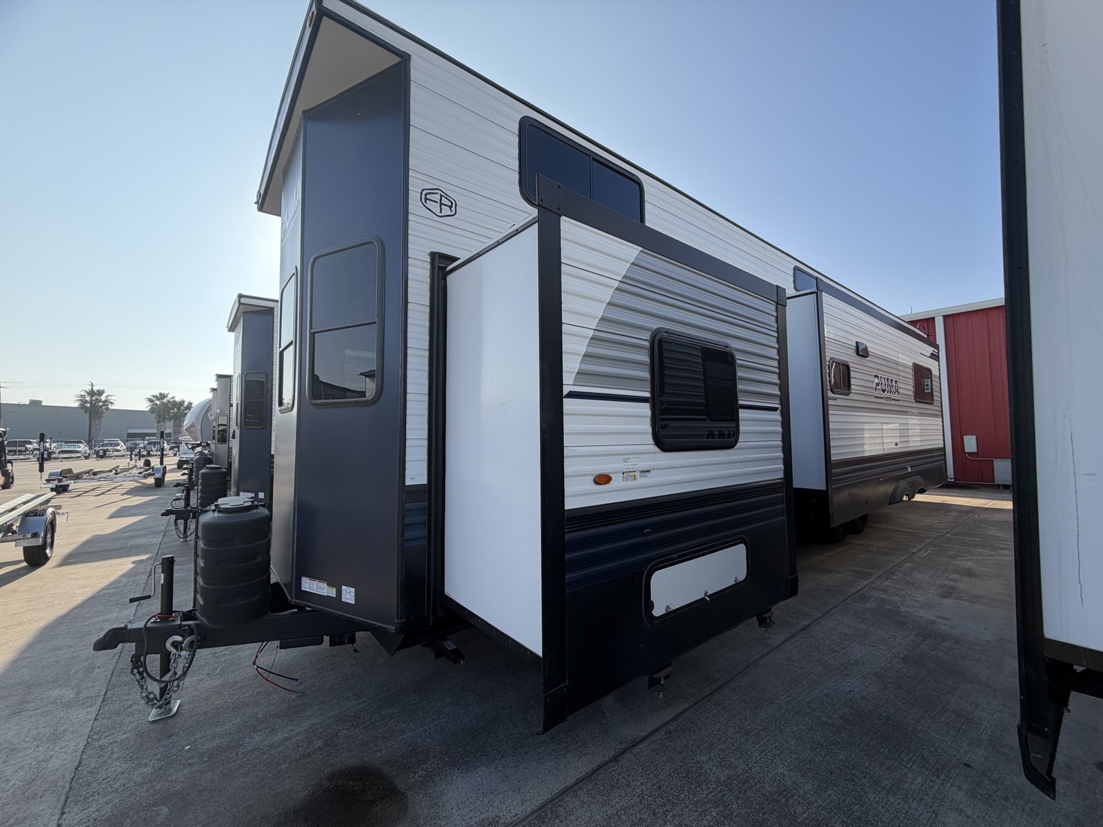 2026 PALOMINO PUMA 420LFT - Image 5