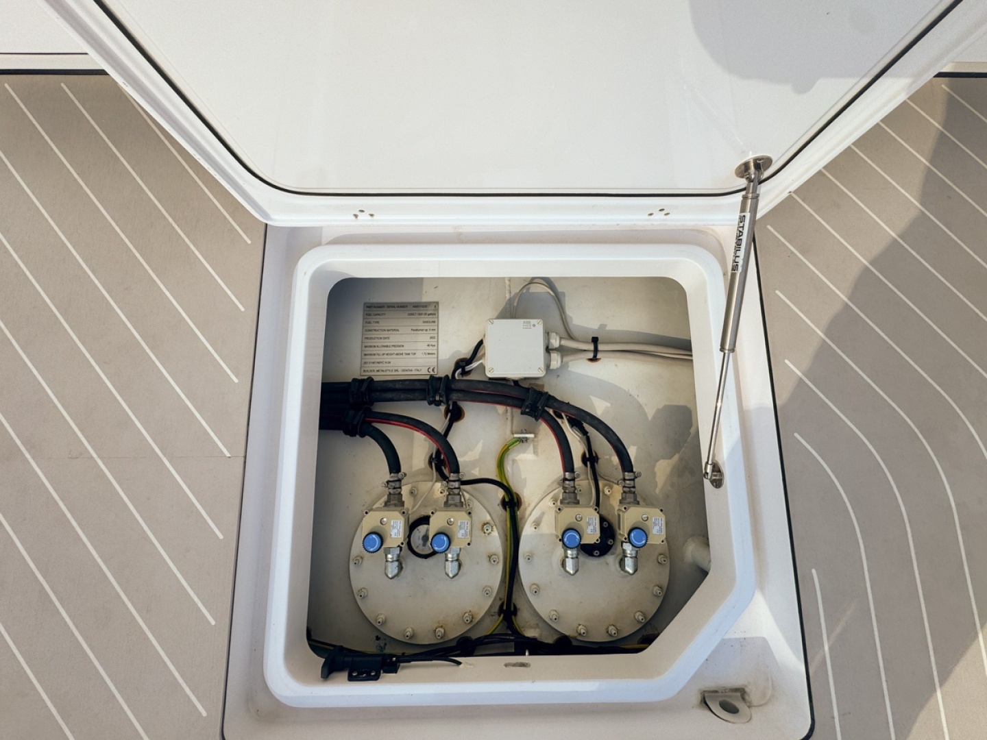 2023 Azimut Verve 47 - Image 48