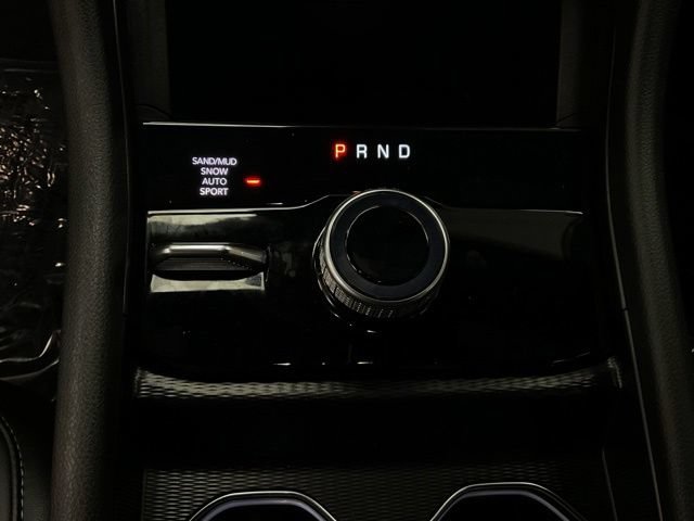 2024 Jeep Grand Cherokee Utility 4D Limited 4WD - Image 34