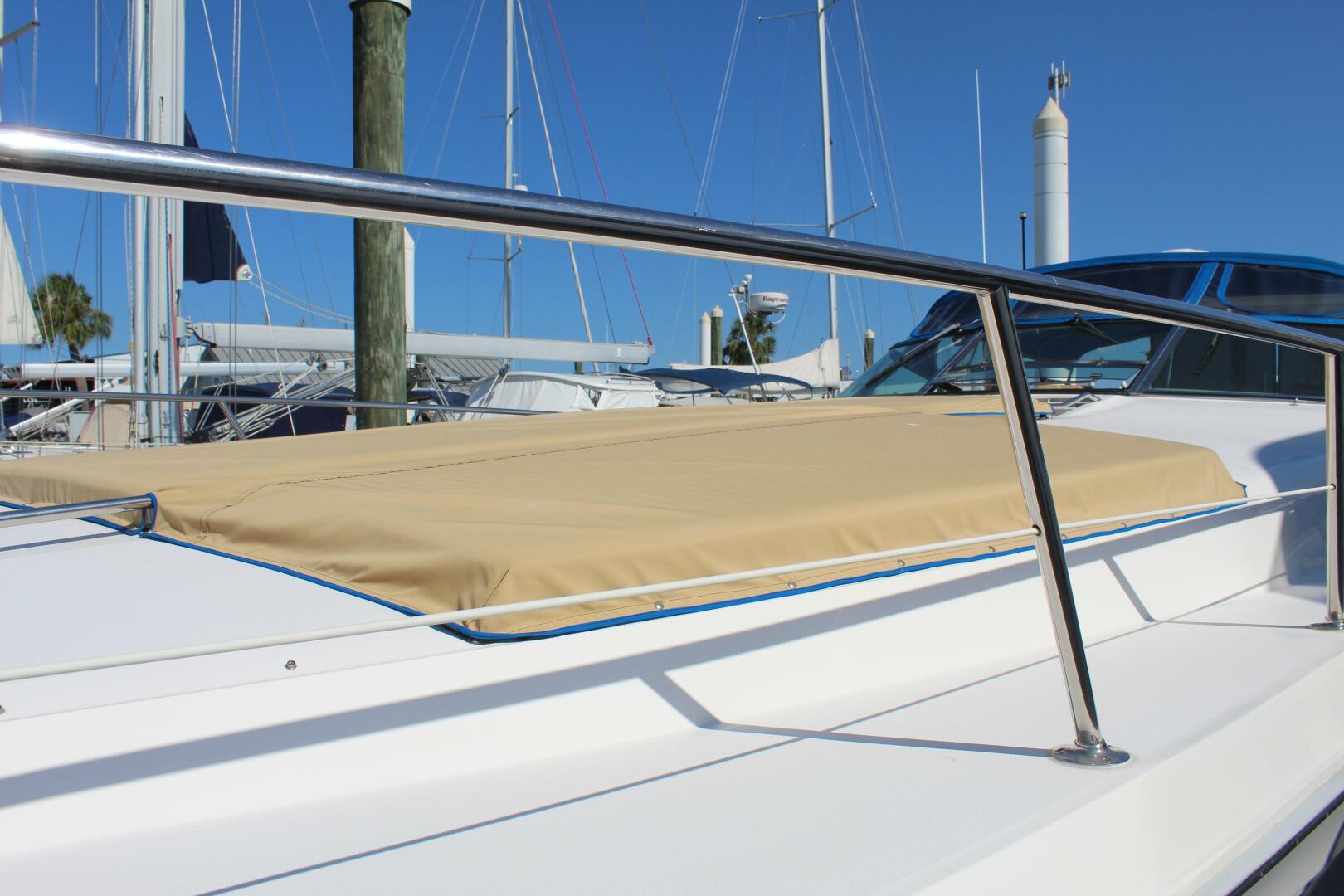1996 Sea Ray 500 Sundancer - Image 12