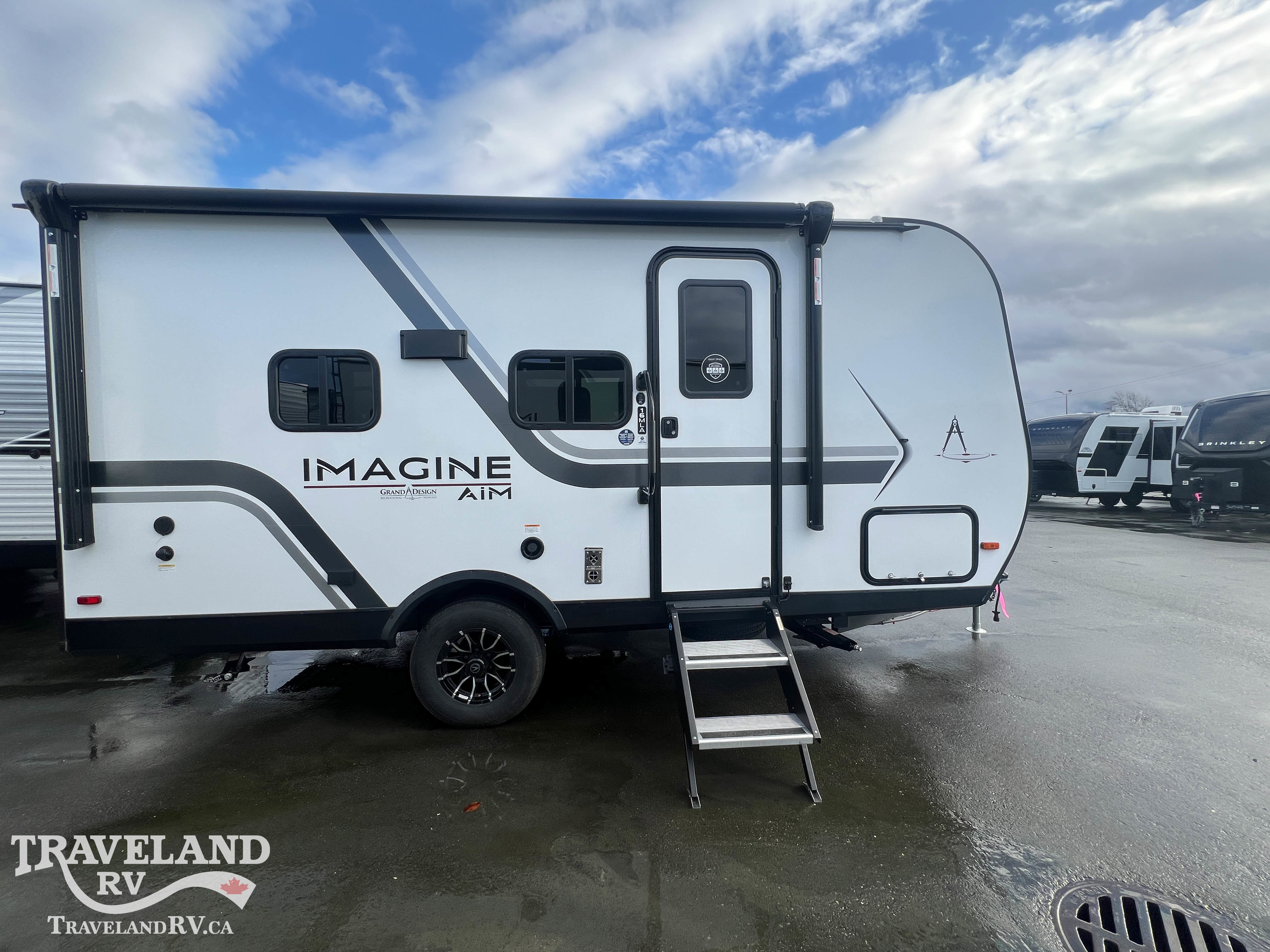2026 Grand Design Imagine AIM 16MLA - Image 4