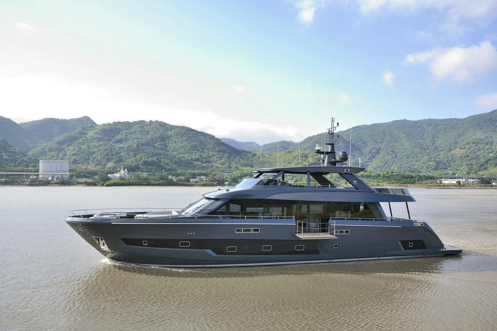 2027 Allegro Yacht - Image 2