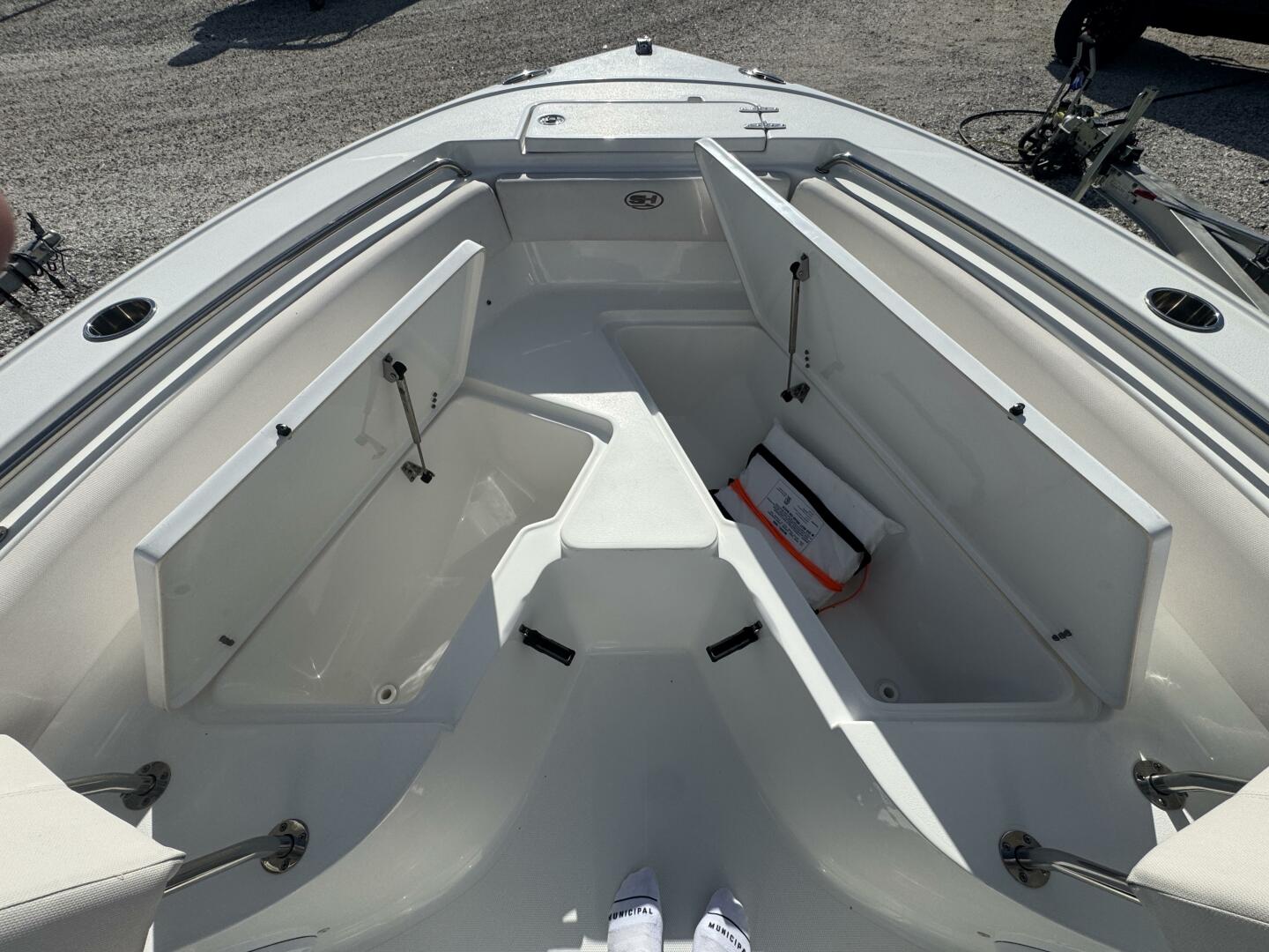 2021 Sea Hunt Ultra 219 - Image 24