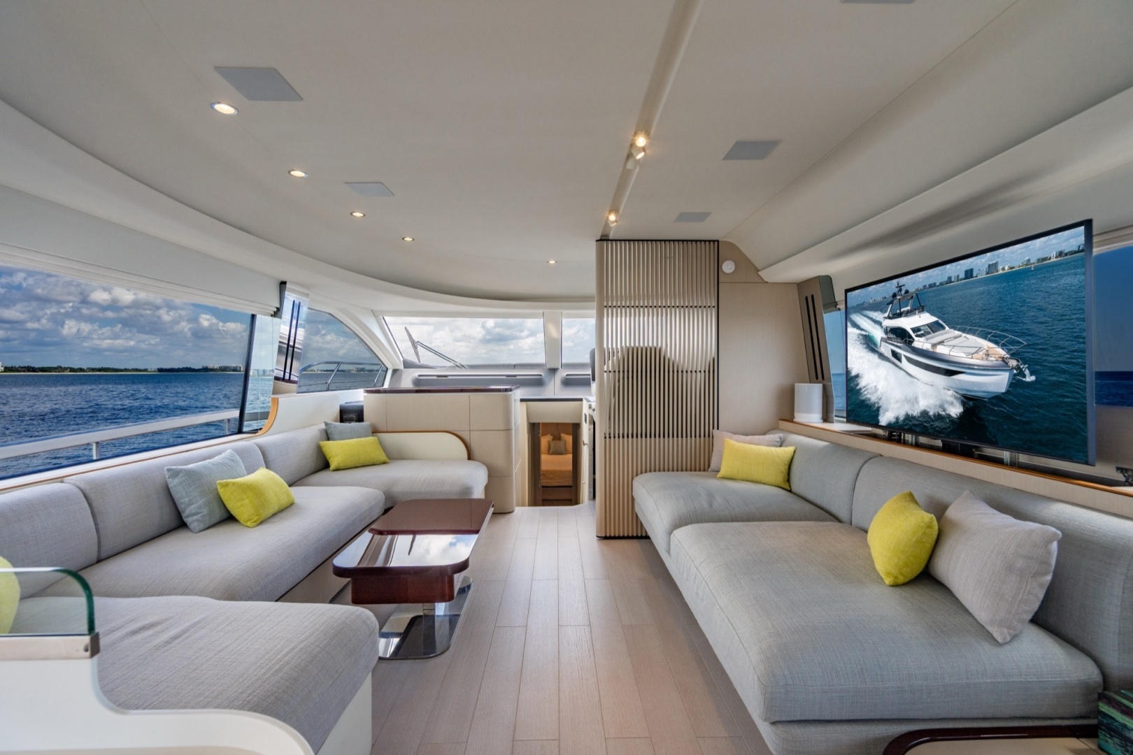 2023 Azimut Azimut Fly 68 Base - Image 8