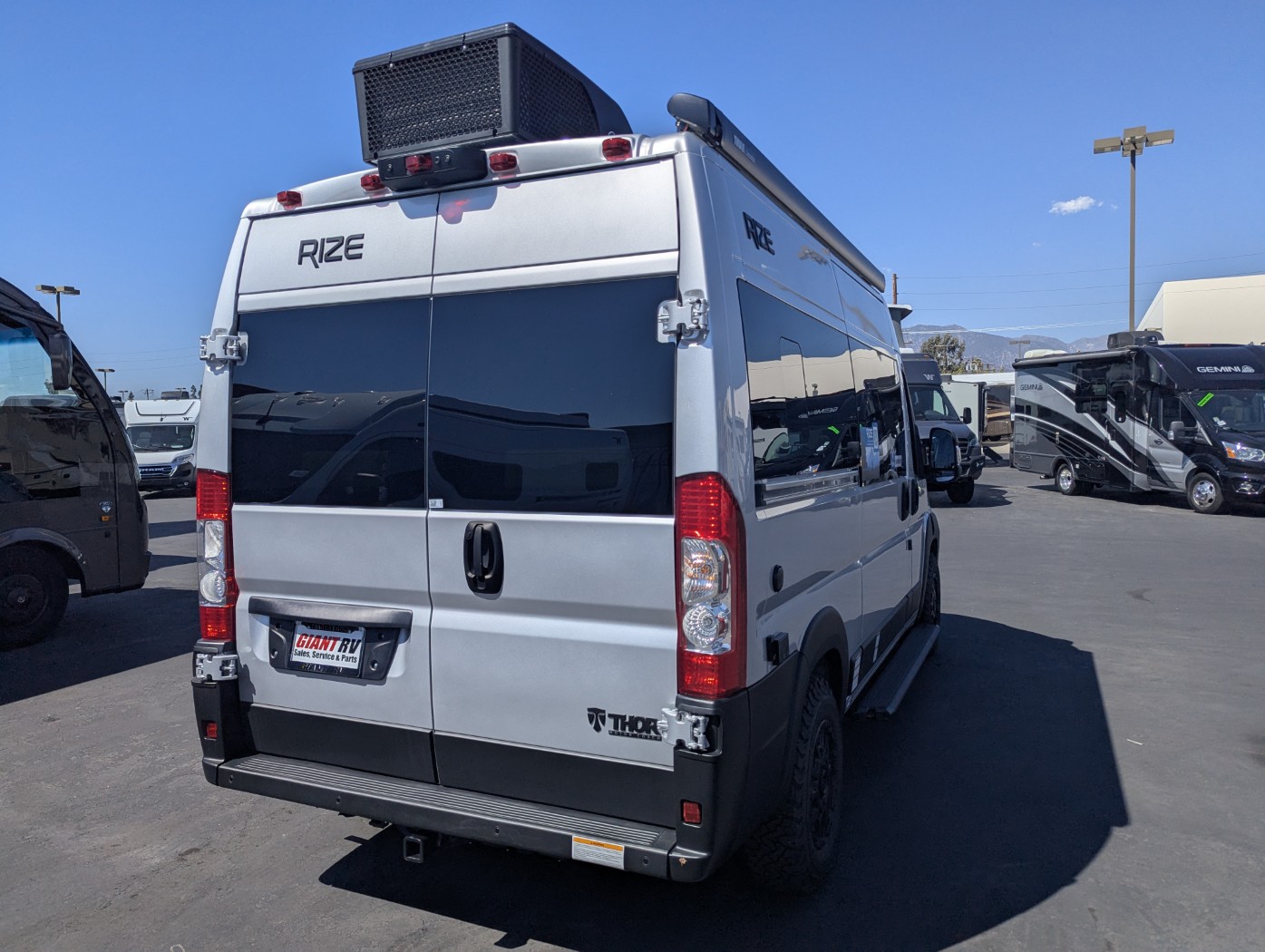2027 Thor Motor Coach Rize 18Z - Image 7
