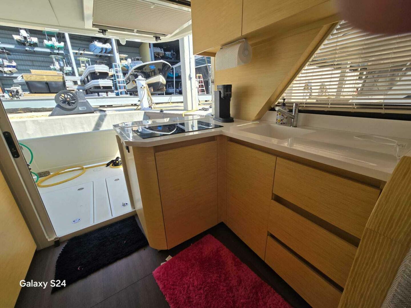 2020 Greenline 39 E-Drive - Image 16