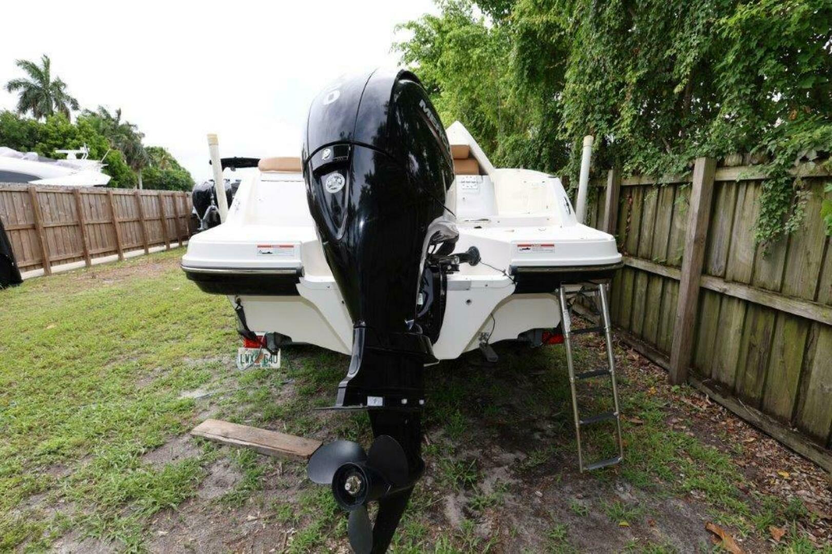 2019 Bayliner VR5 Bowrider OB - Image 22