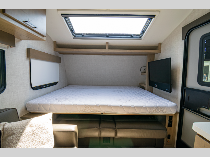 2022 Ember Overland 170MBH - Image 11
