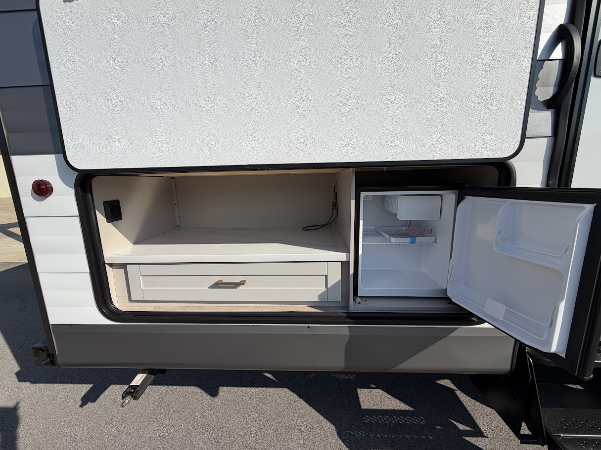 2027 JAYCO JAY FLIGHT 321BDS - Image 10
