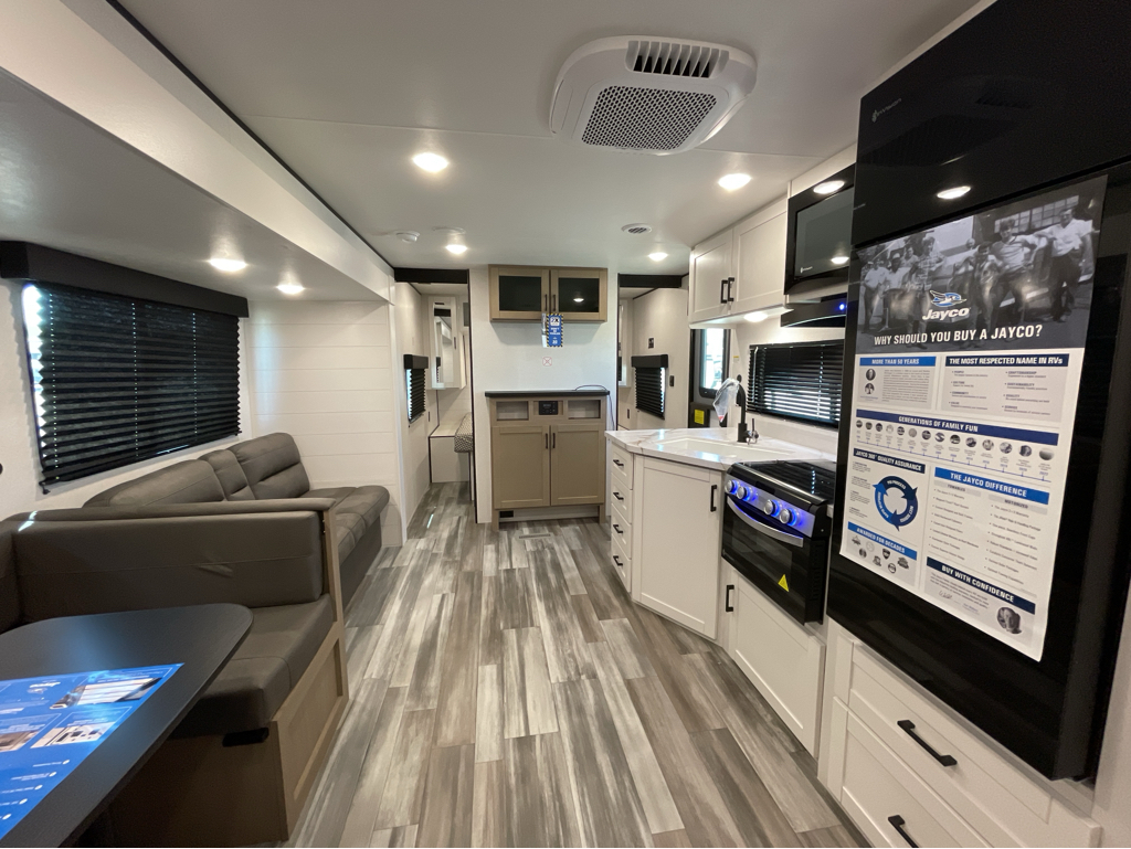 2026 Jayco Jay Flight SLX 321BDS - Image 26