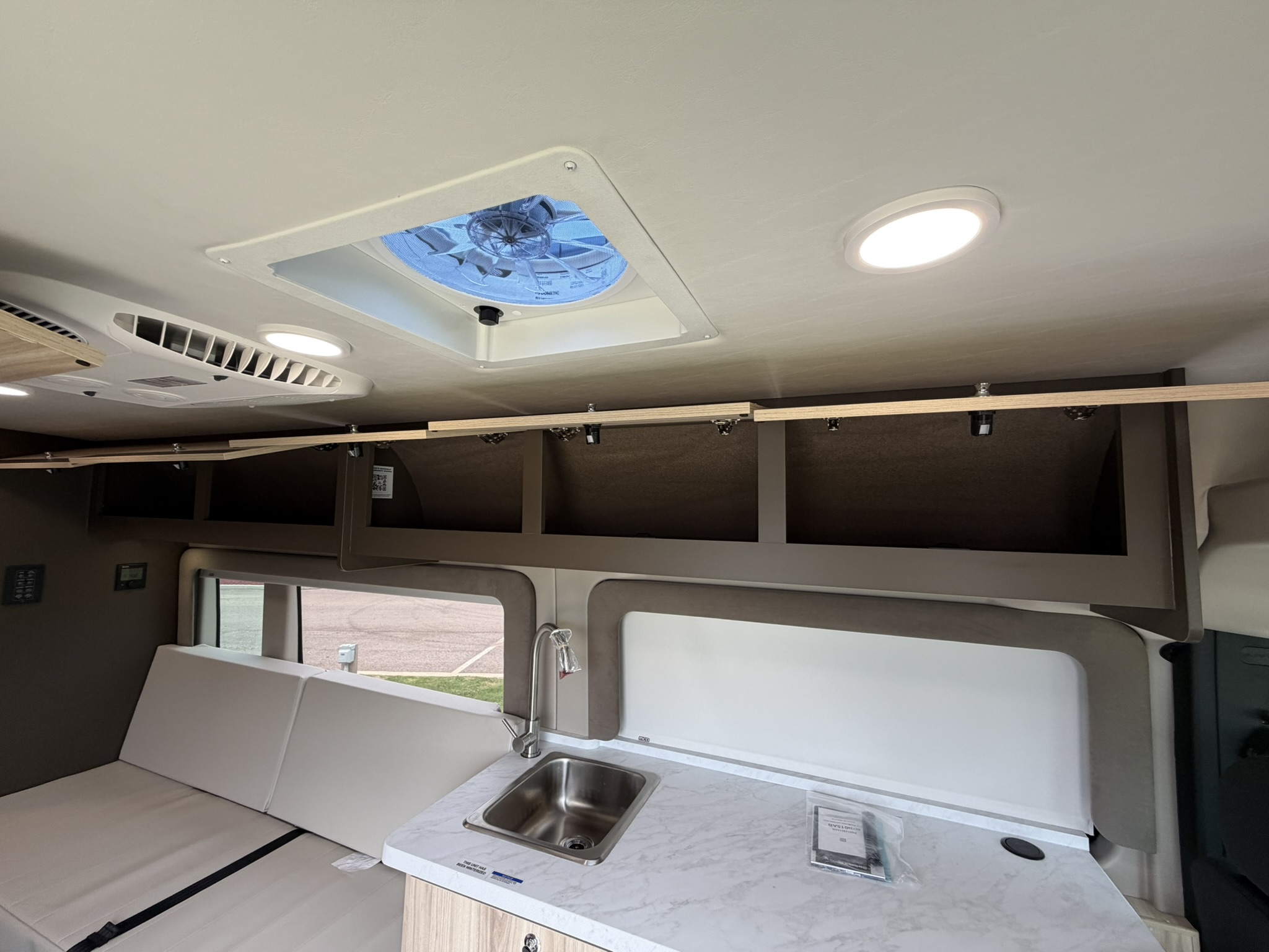 2027 ENTEGRA COACH ETHOS 20T - Image 24