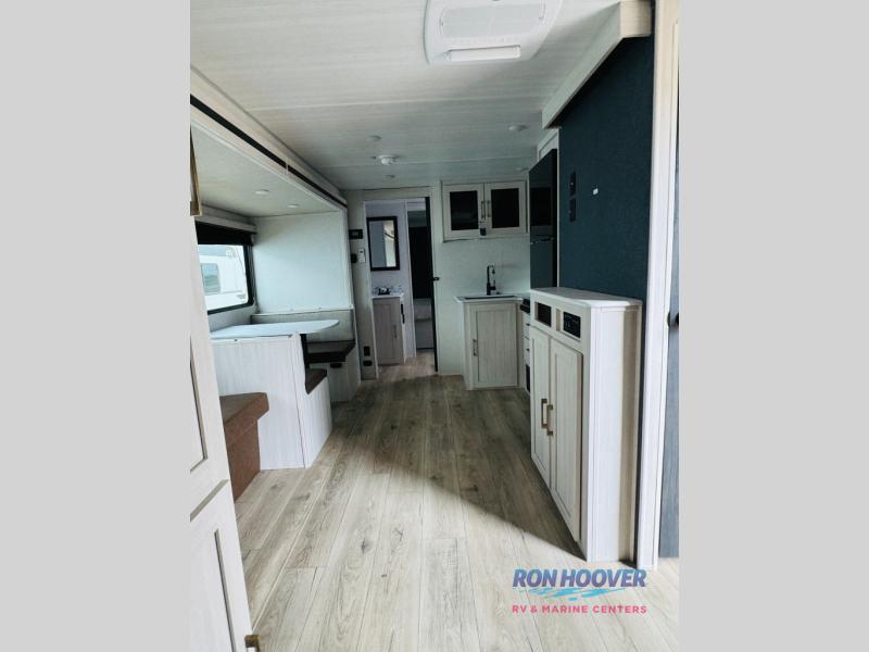 2025 FOREST RIVER 34CAMP - Image 14
