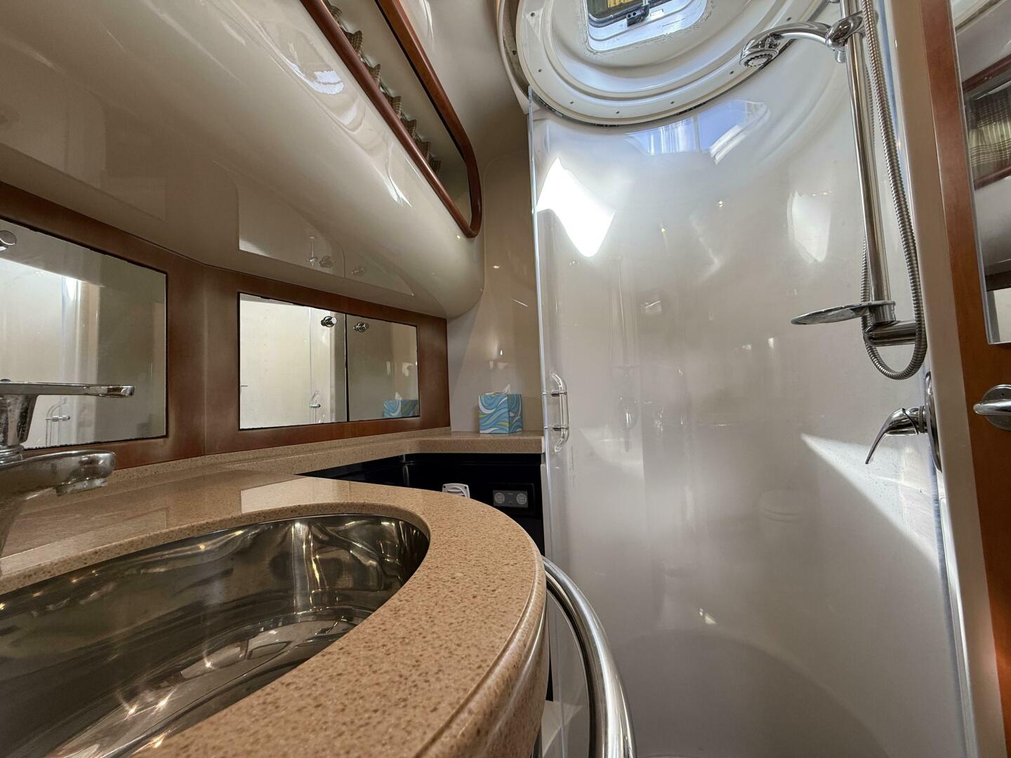2007 Chris-Craft Roamer 40 - Image 5