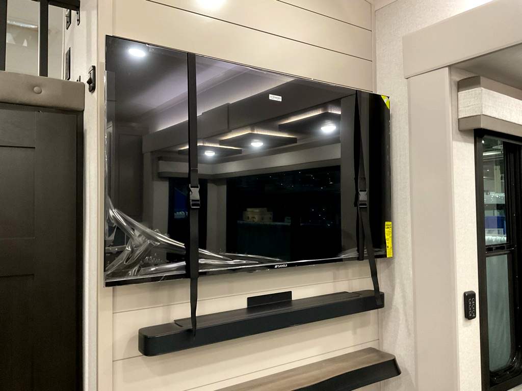 2026 JAYCO NORTH POINT 395 DSDB - Image 16