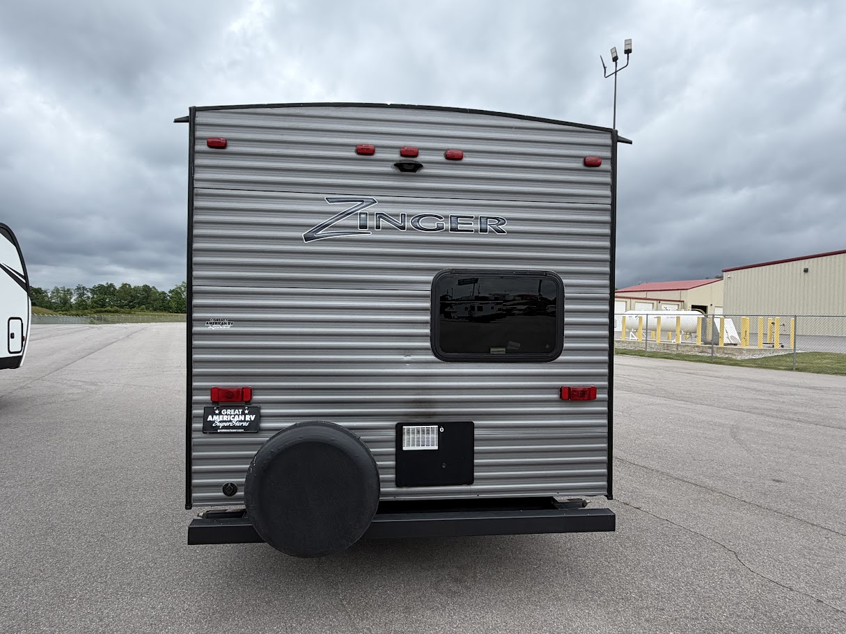 2018 CROSSROADS ZINGER 205bh - Image 3