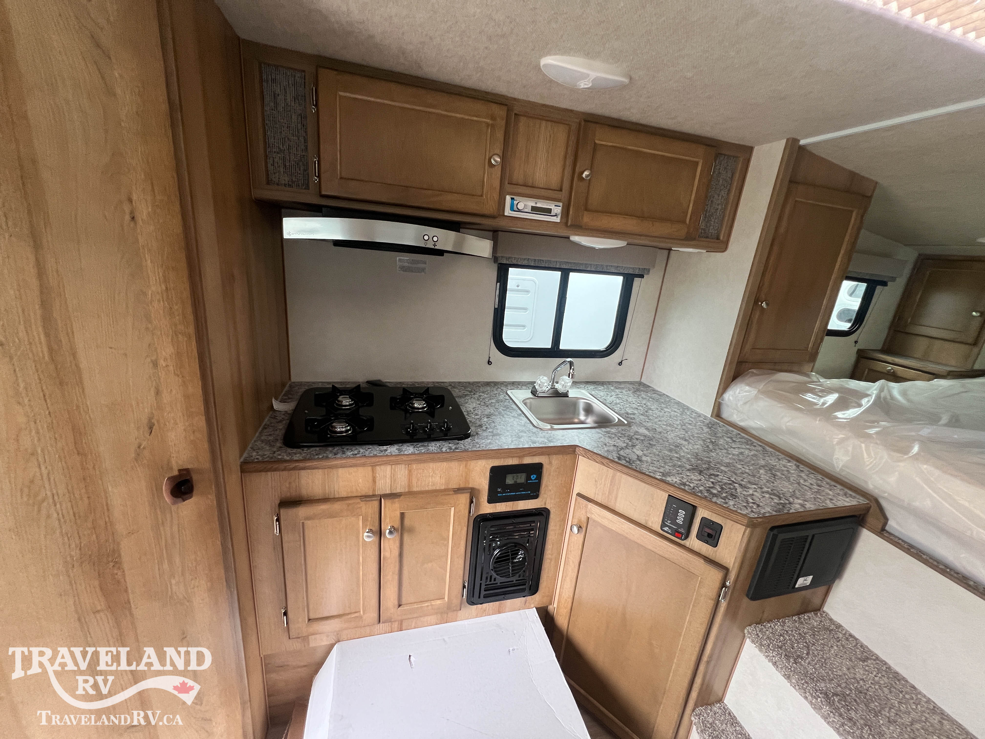 2027 Westland RV Travelaire 83SL - Image 11