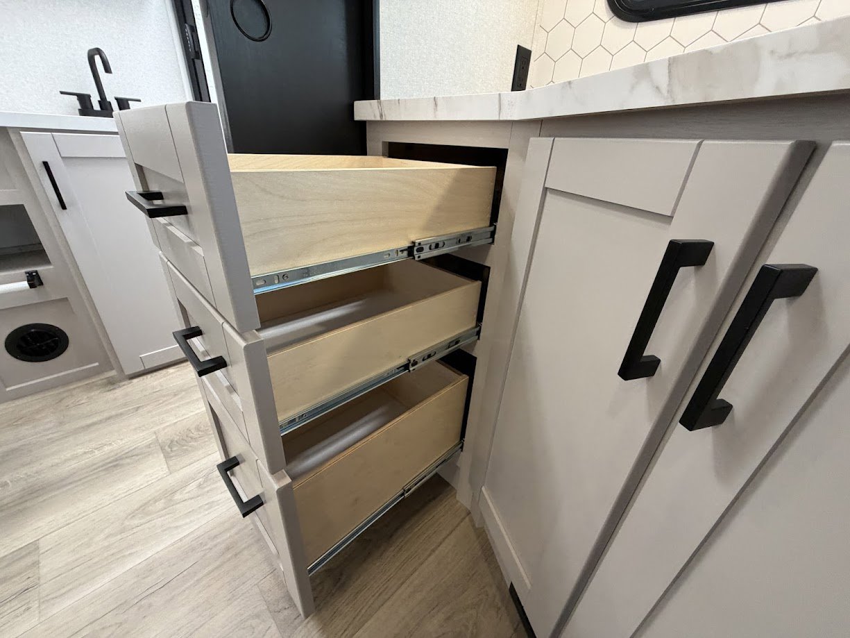 2026 JAYCO JAY FEATHER 21MML - Image 32