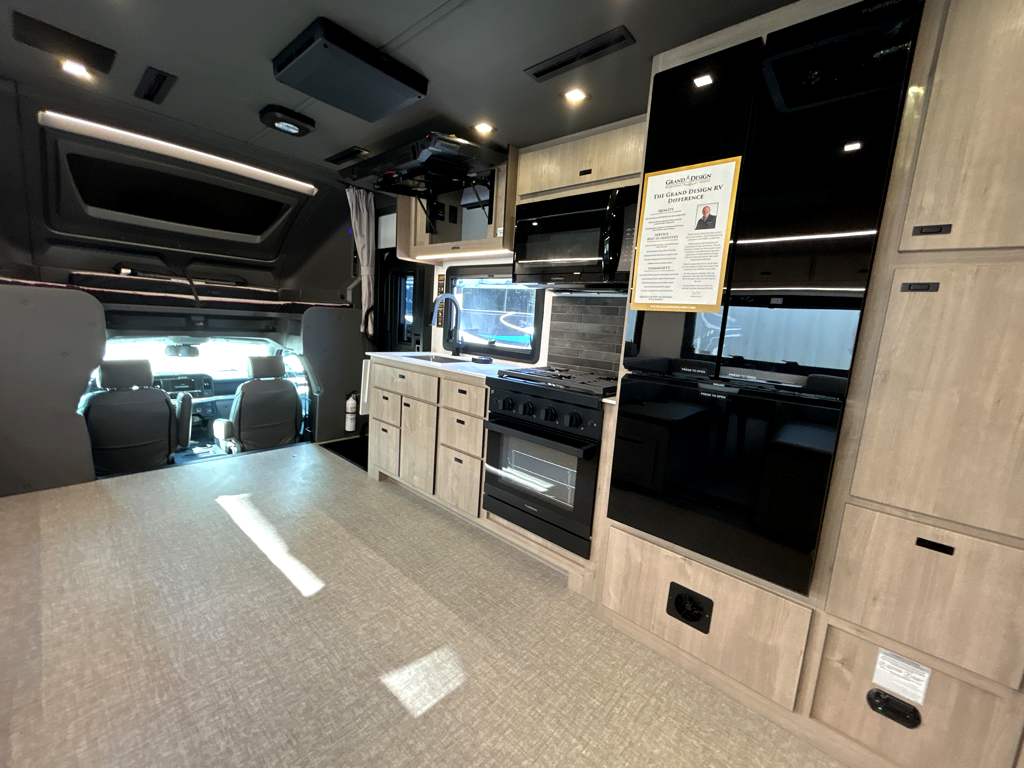 2026 GRAND DESIGN LINEAGE SERIESF 31ZW - Image 27