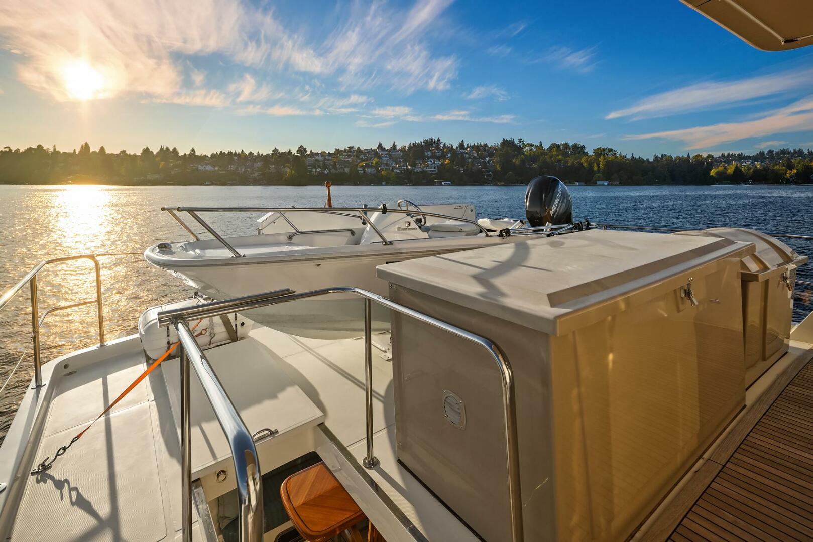 2014 Hampton 720 Skylounge LRC - Image 77