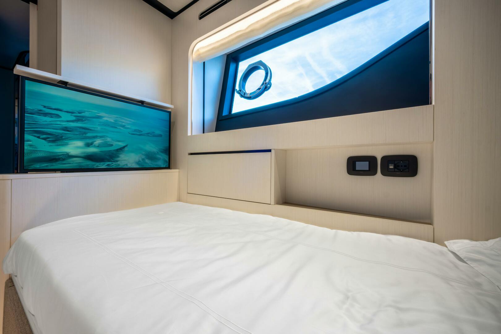 2025 Ferretti Yachts Ferretti 940 - Image 23
