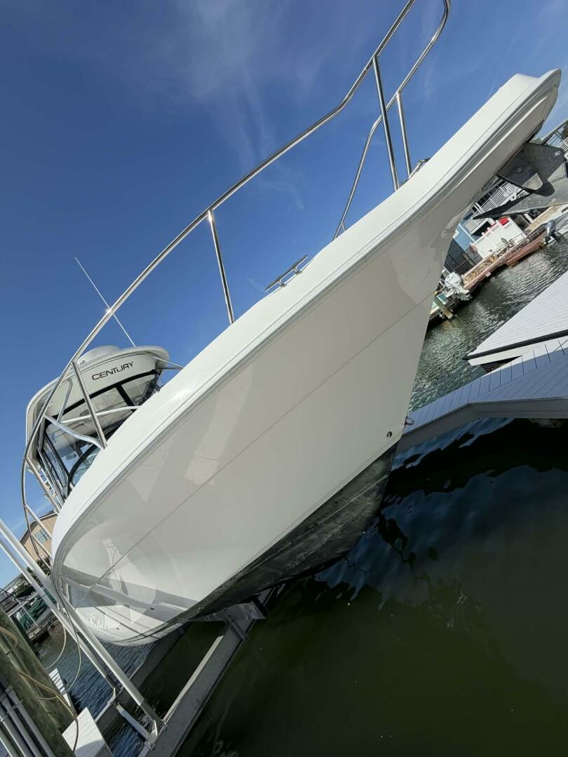 2007 Century 3200 WA - Image 11
