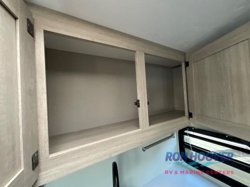 2026 COACHMEN 333DORM - Image 10