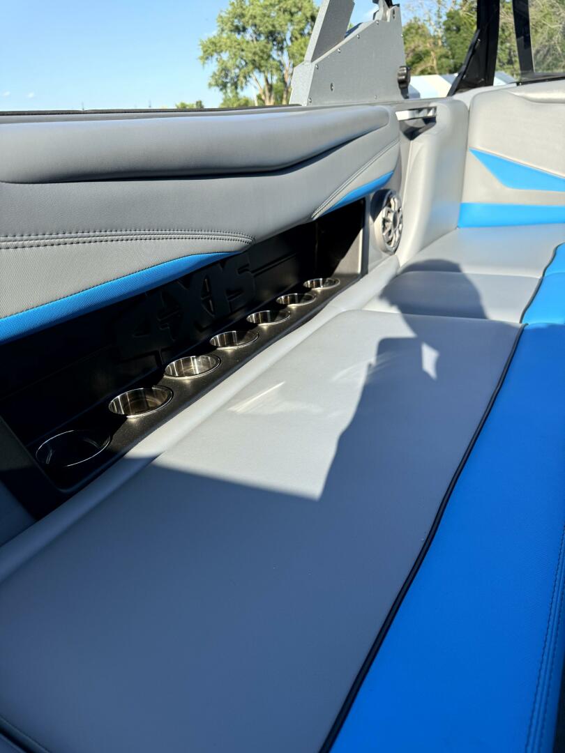 2020 Axis T23 - Image 27