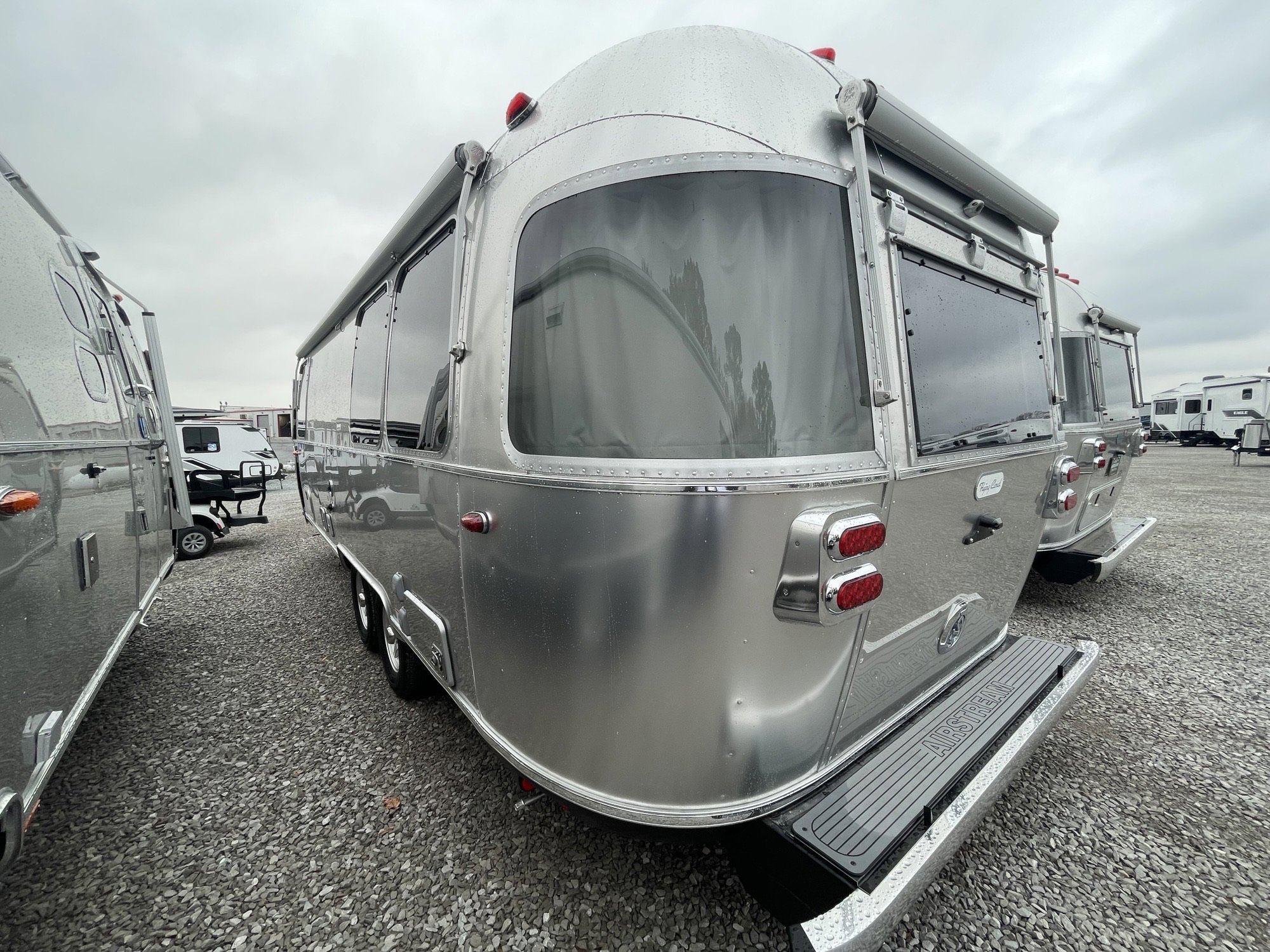 2026 AIRSTREAM FLYING CLOUD 25FBT - Image 5